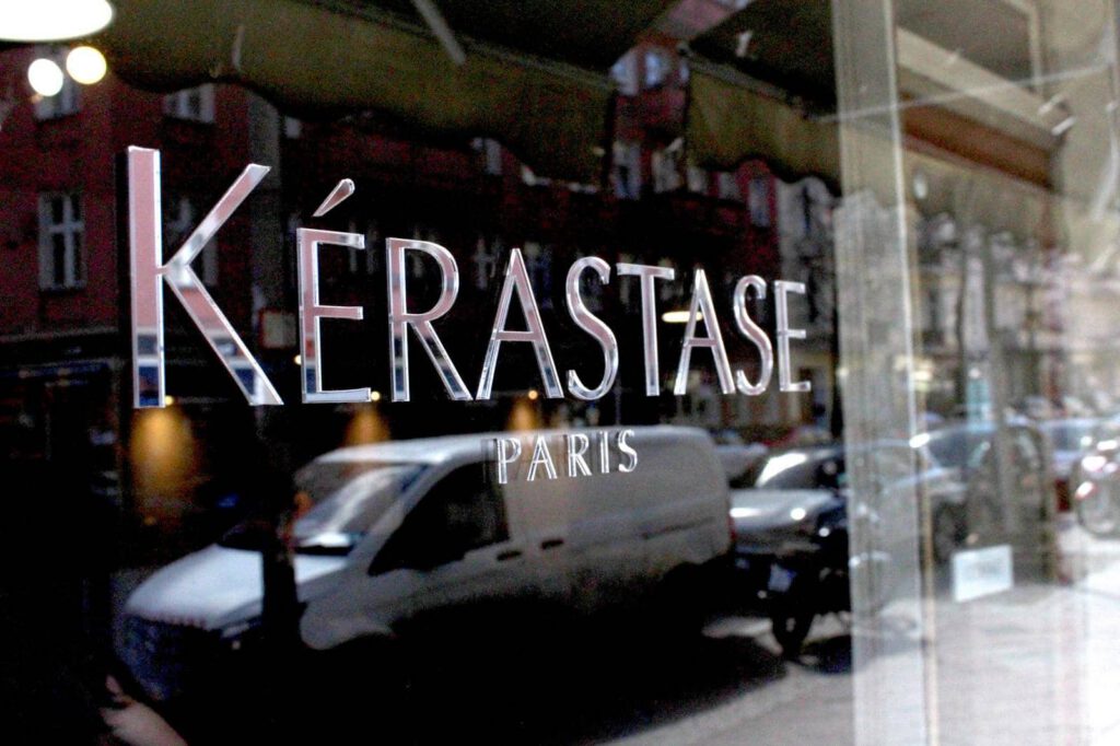 herrenfriseur-schoeneberg Herrenfriseur Schöneberg beim haare schneiden